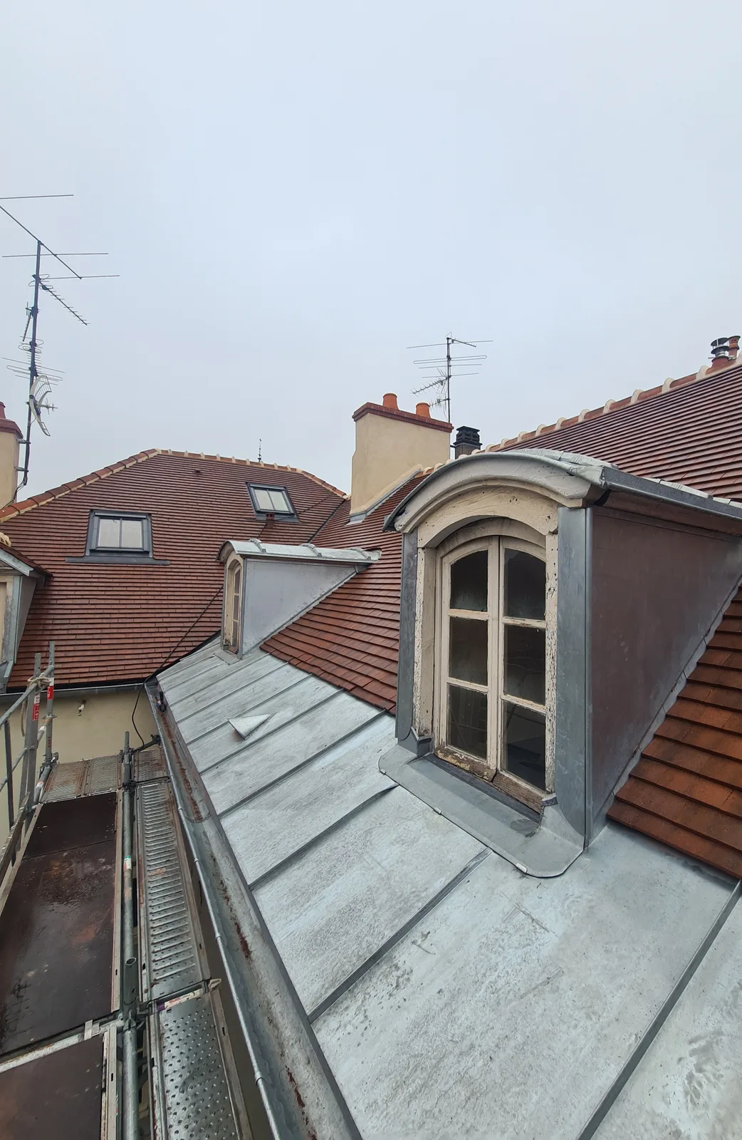 Après - Réfection complète de toiture — 22 rue de la Préfecture, Dijon